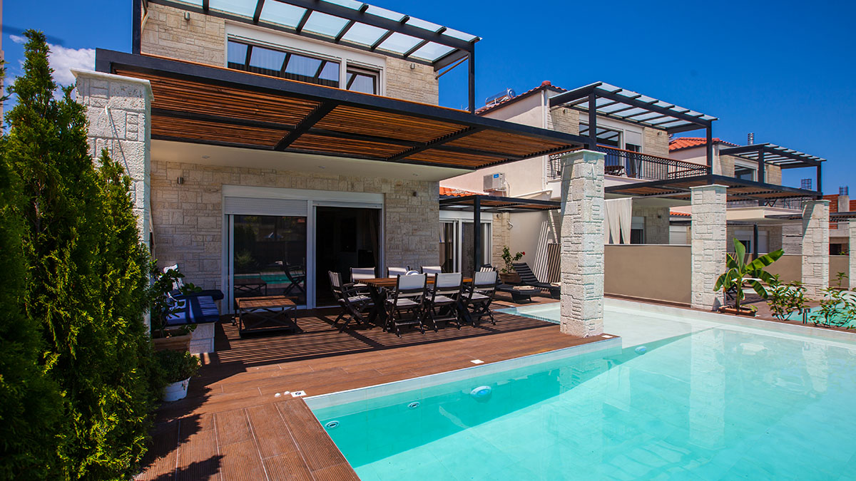 Sunny Villas Exclusive Family Villa 5-room (4bedroom) Private Pool